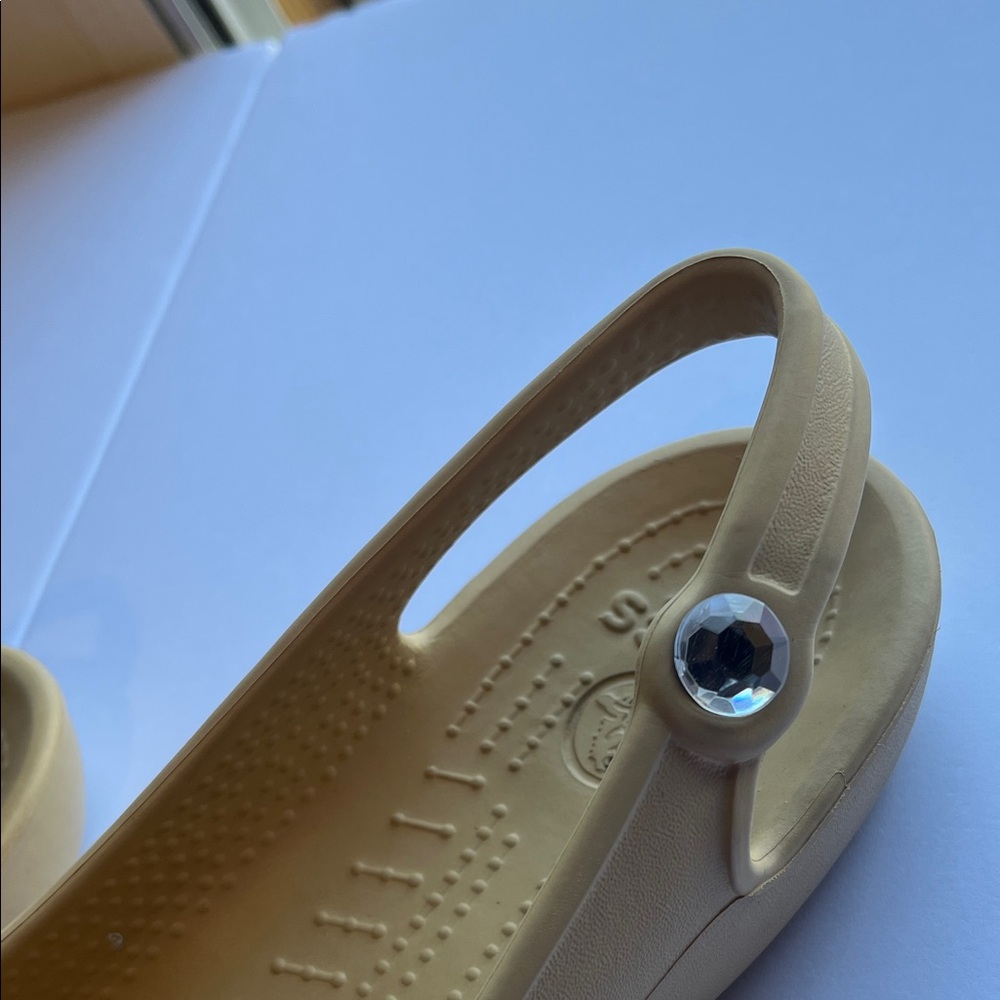 CROCS Women's Tan Slingback Flats - Picture 2 of 6